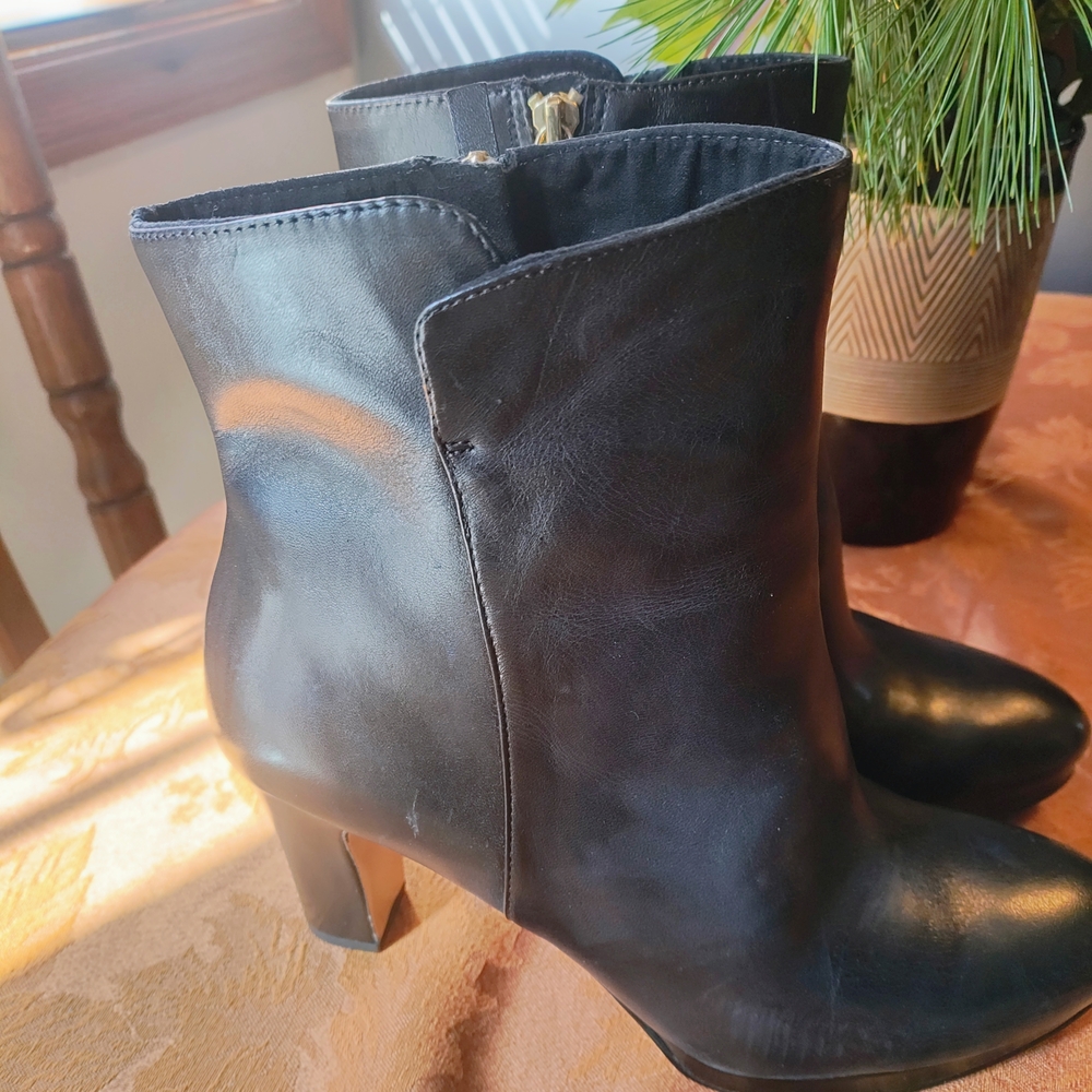 Nine West Black Ankle Booties